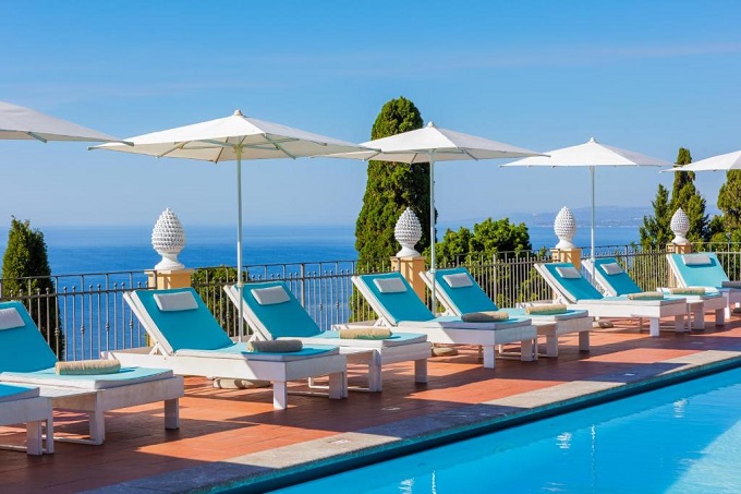 Hotel 5 stelle con piscina a Taormina Via Pirandello 50, 98039 Taormina