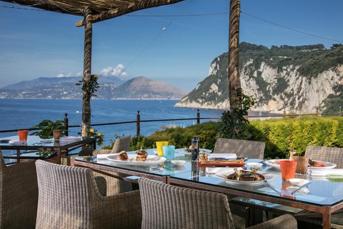 Hotel 5 stelle lusso con centro benessere a Capri Via Provinciale Marina Grande, 80073 Capri